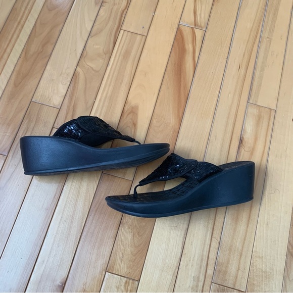 Clarks Slip on Sequin Heel Sandals in Black - Size 8 - Picture 6 of 8